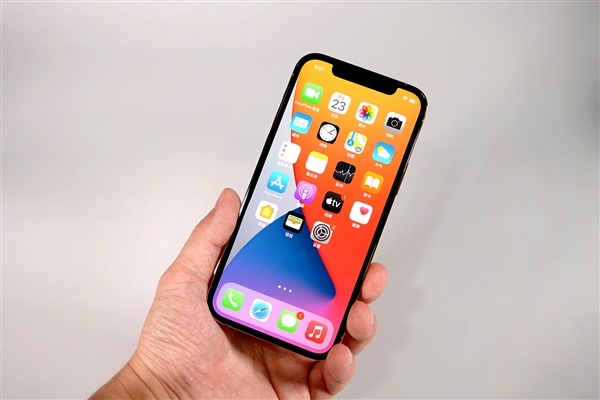 恭城苹果手机维修分享iOS 14.2修订版已到，专属iPhone 12系列 